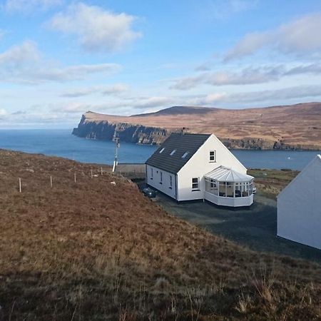 Waterfall View Milovaig المظهر الخارجي الصورة